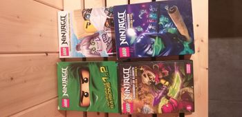 Coffret de DVD ninjago Saison 1 à 5