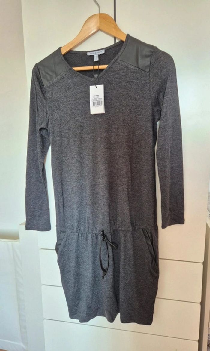 Robe grossesse gris pièce cuir Envie de fraise Taille 36 38 M