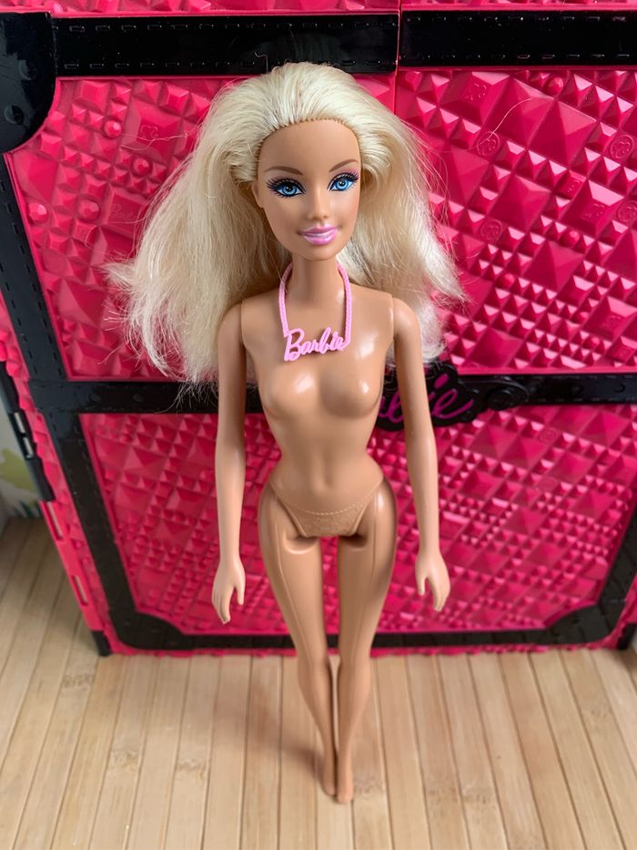 Poupee barbie vintage mariée - photo numéro 4