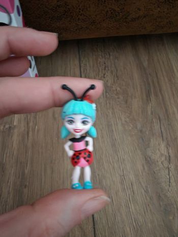 Figurine