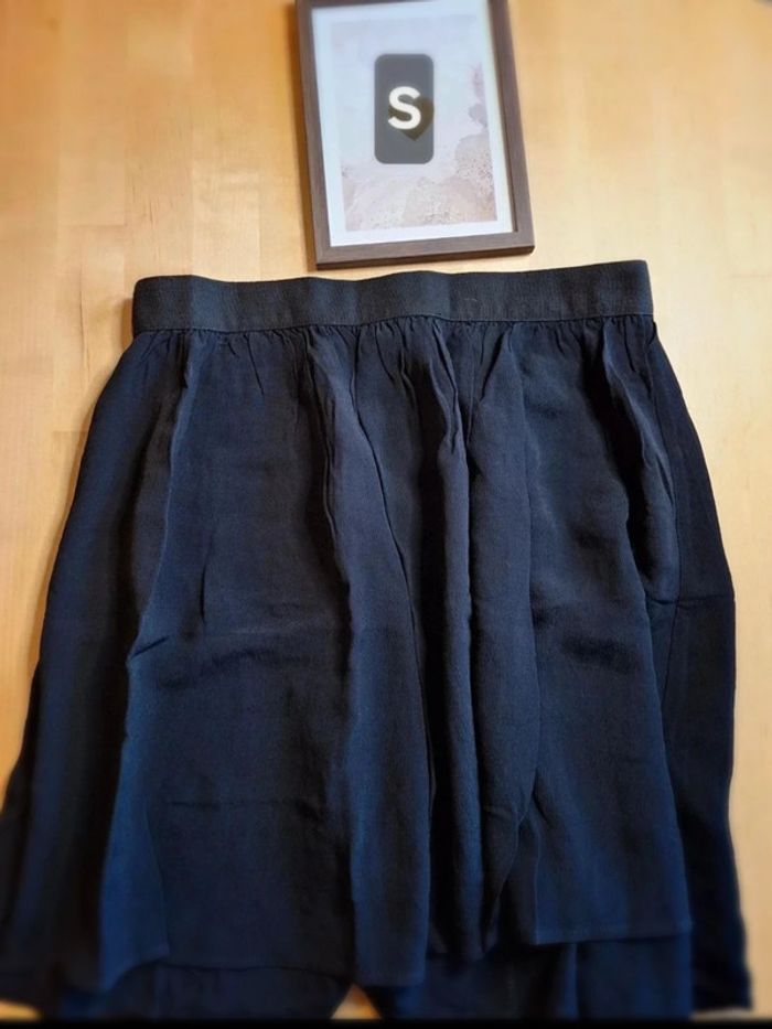 Jupe pour femme taille S Marque monki très bon état
