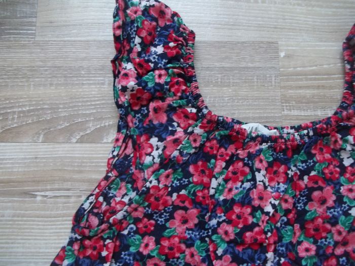Top évasé fleuri bleu H&M 128 cm - photo numéro 2