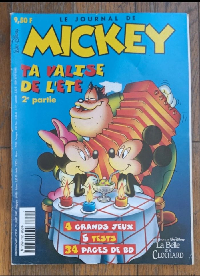 Ancien journal de mickey avec livret Oasis bd N°2350 de 1997 vintage - photo numéro 2