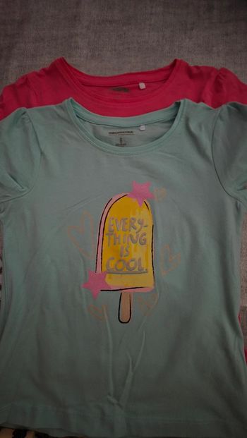 2 tee shirts orchestra 6 ans