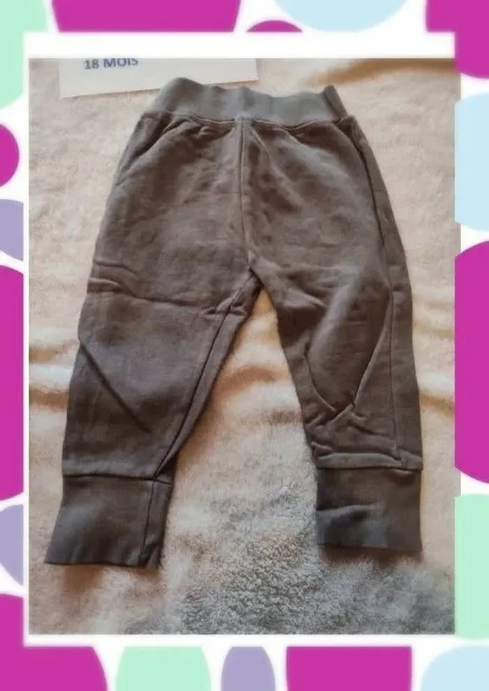 Lot 2 pantalons 18 mois - photo numéro 6