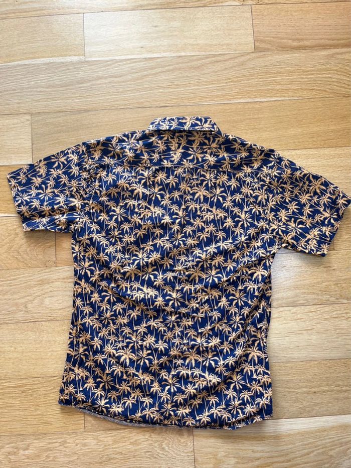 🌴 Chemisette hawaïenne bleu foncé à motif palmier – Jamais portée - photo numéro 3
