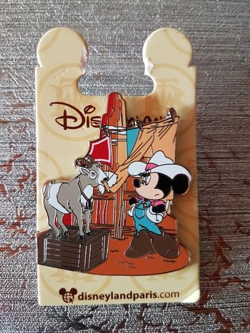 Pin's Minnie Disneyland paris