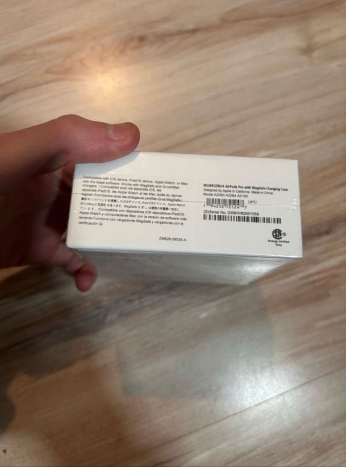 🎧 AirPods Pro 1 er Génération – État excellent + Boîte - photo numéro 2