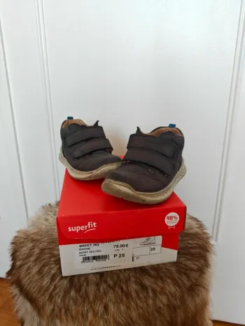 Chaussures garçon taille 25