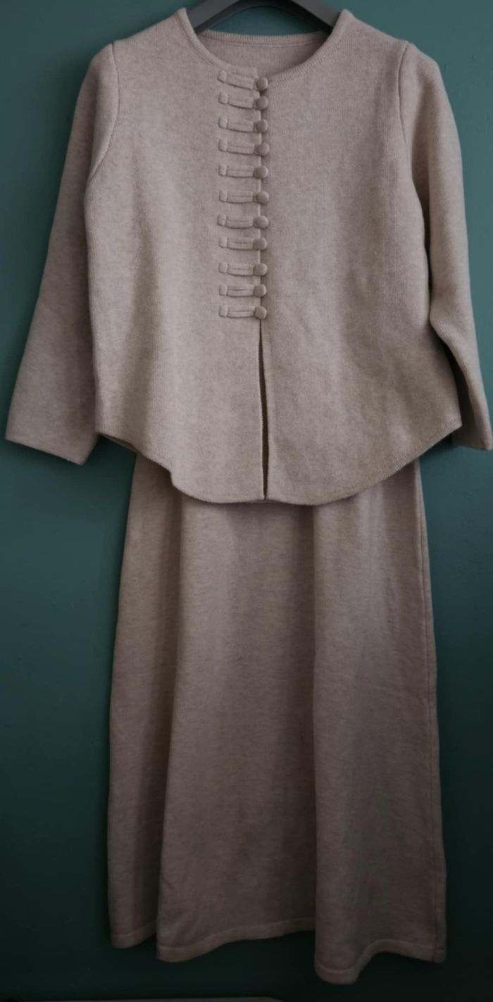 Ensembles Jupe Cardigan Neuf 🌸