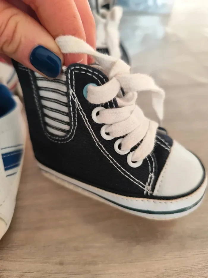 Lot de 3 paires de baskets - photo numéro 4