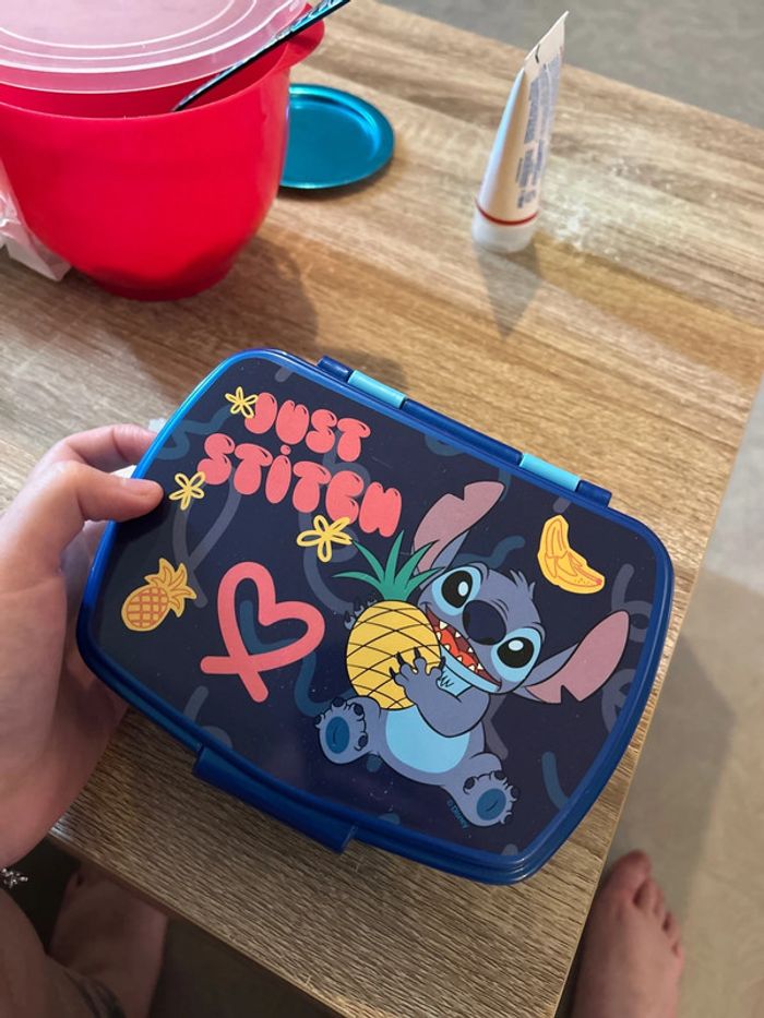 Boîte à goûter stitch