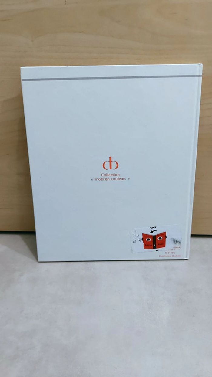 📚 Livre vintage : Nouchka 1, les courses et autres petites histoires pour toi - photo numéro 7