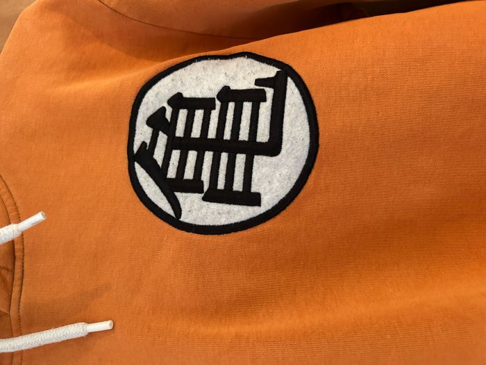 Pull orange Celio S Dragon ball Z - photo numéro 2