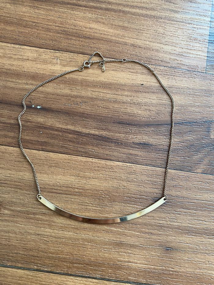 Collier doré
