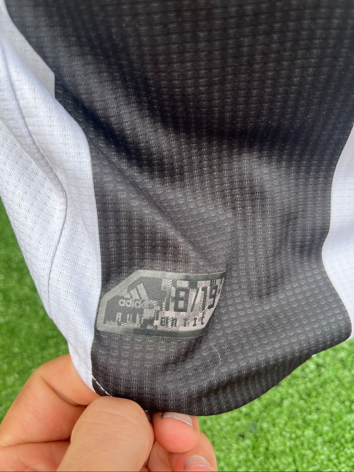 Maillot Ronaldo Juventus Turin - photo numéro 8