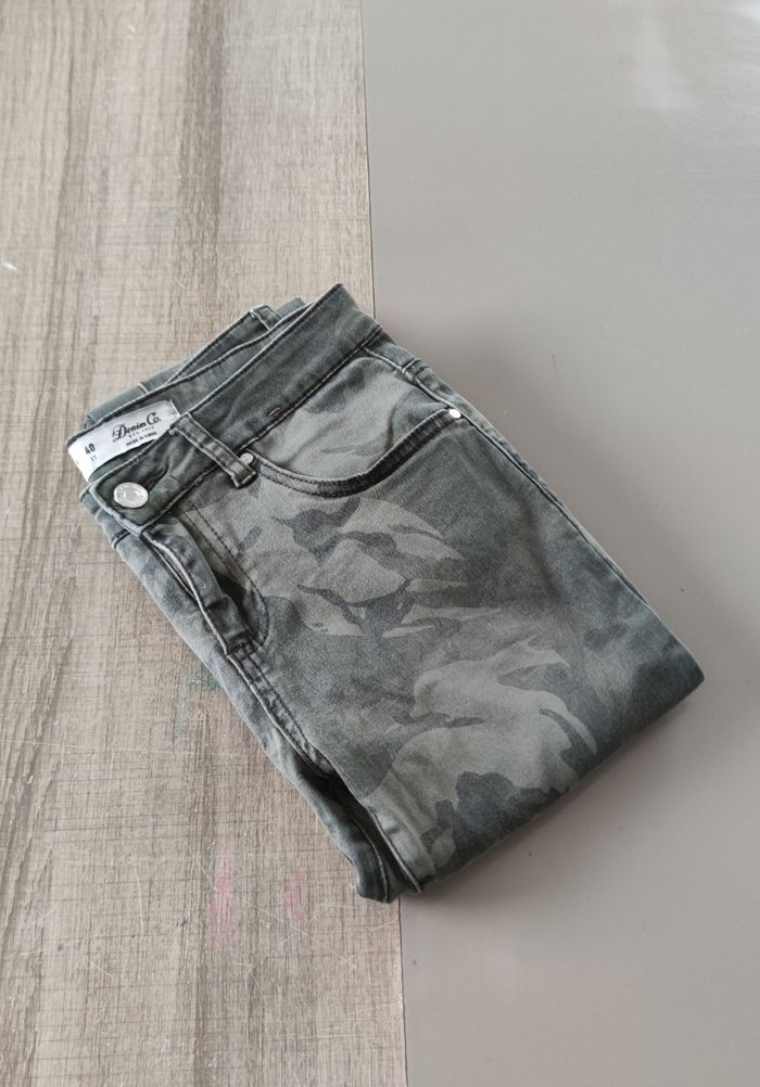 Jean slim camouflage gris Denim&Co femme taille 36 très bon état - photo numéro 3