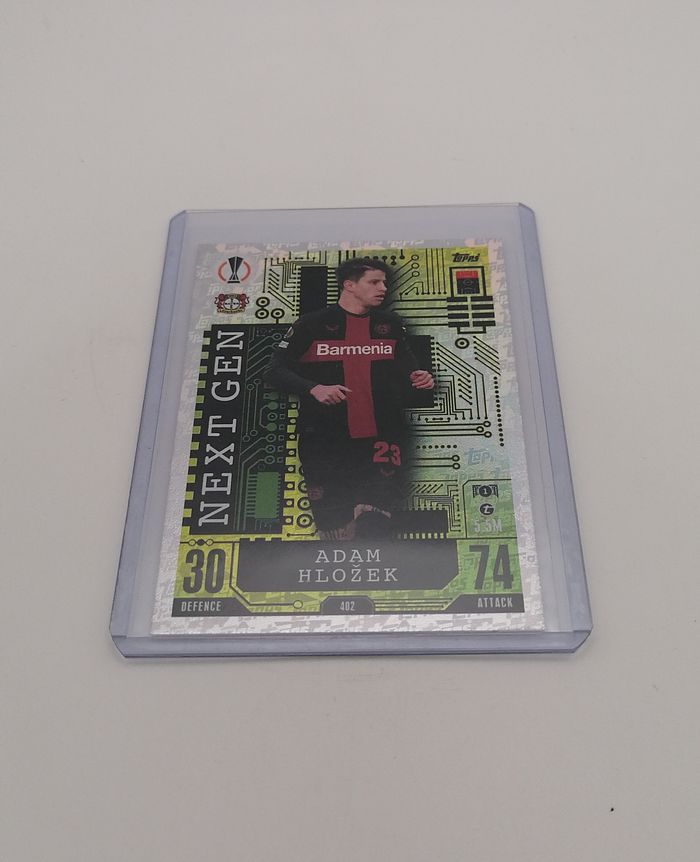 Carte Match Attax 2023-24 NEXT GEN Adam Hlozek n°402 Bayer 04 Leverkusen. - photo numéro 2