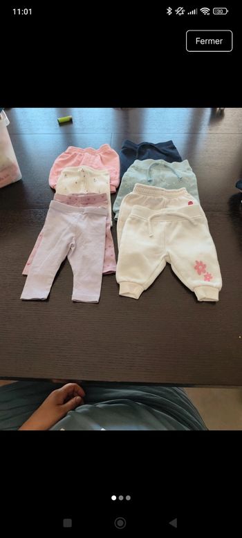 Lot de 8 pantalon en 0 a 6 mois 