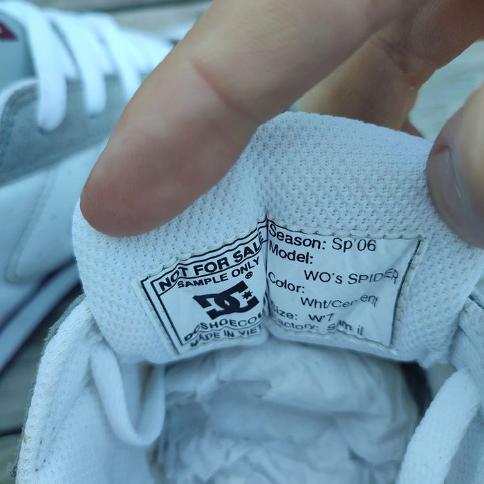 Baskets vintage running retro DC Shoes Spider taille 37 - photo numéro 12