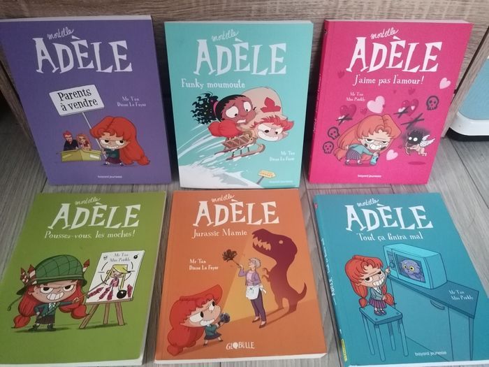 Livres Mortelle Adèle Lot x5 à 24e reserve - photo numéro 1