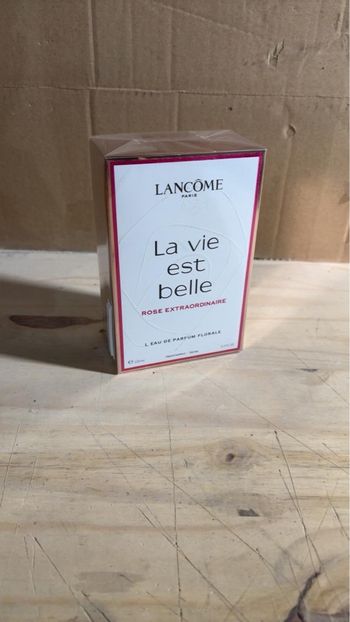 Parfum la vie est belle intensément 