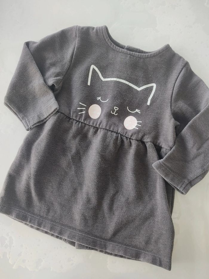 Robe épaisse taille 18 mois