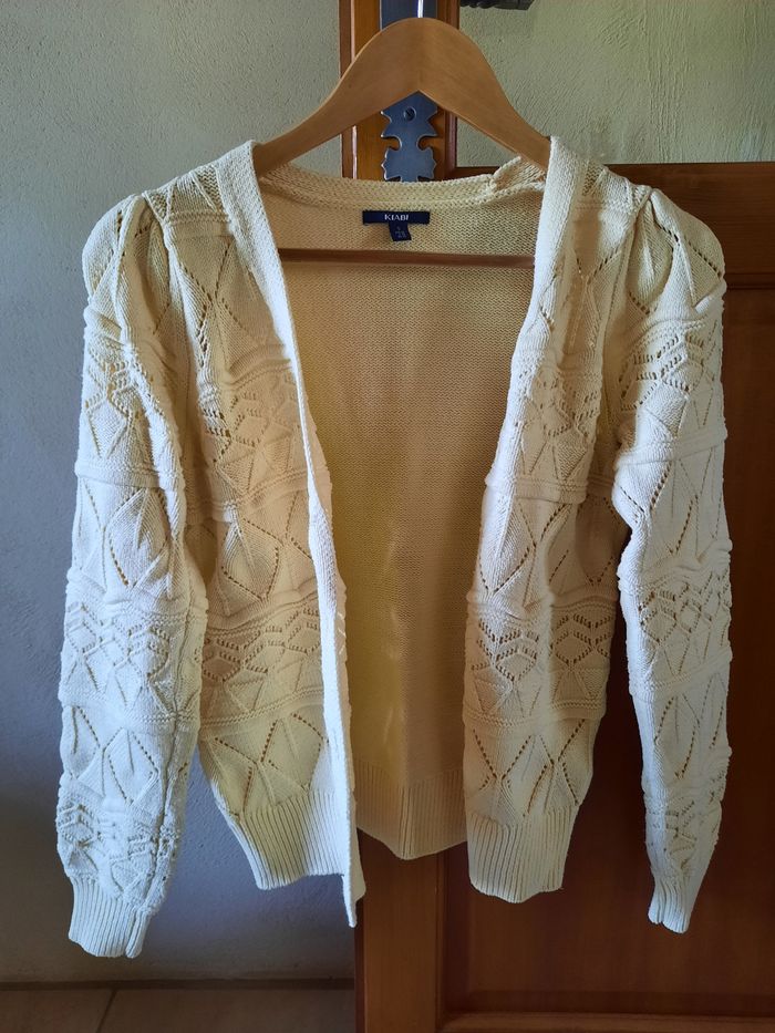 Gilet / cardigan jaune pâle - photo numéro 2