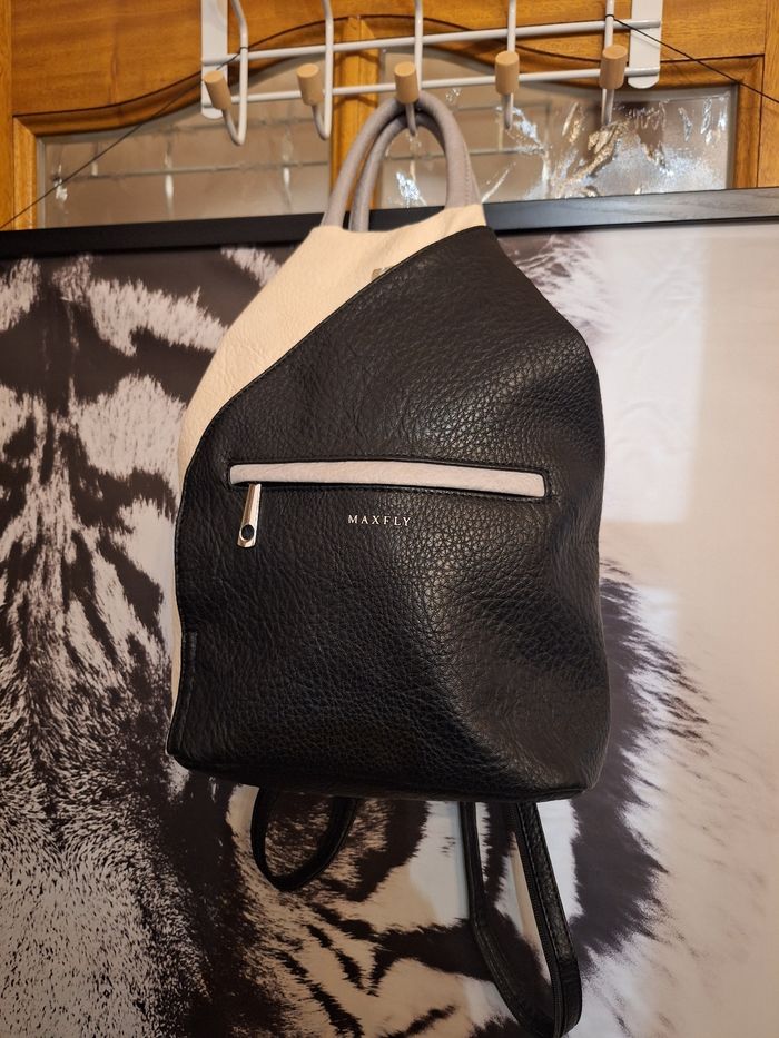Joli sac a dos tri color et main maxfly neuf - photo numéro 1