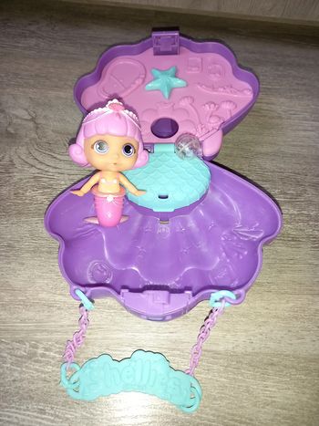 poupée sirène bloopies shellies pour le bain