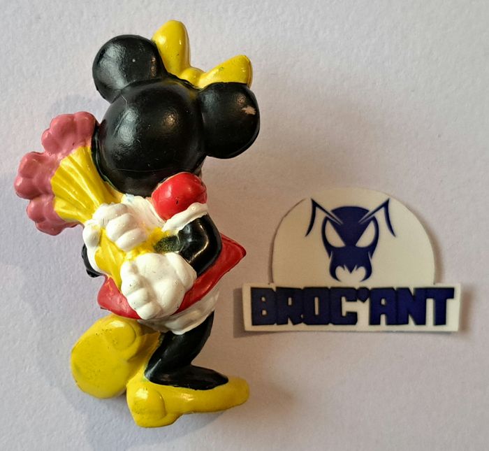 Figurine Disney Minnie Mouse bouquet fleurs - photo numéro 2