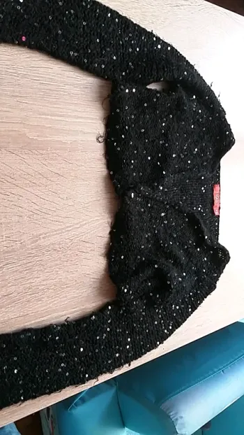 Boléro à strass taille 3 ans