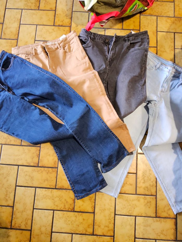 Lot 4 jeans - photo numéro 4