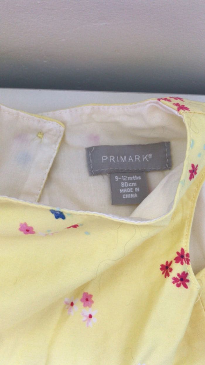 Robe fleurie - photo numéro 2