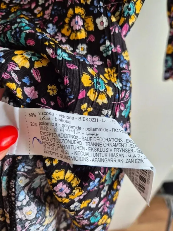 Robe d'été ZARA Taille S 36 fleuries manches longues neuve - photo numéro 8