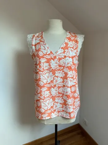 Superbe blouse fluide fleurie avec dentelle Gemo neuve 🌸 42