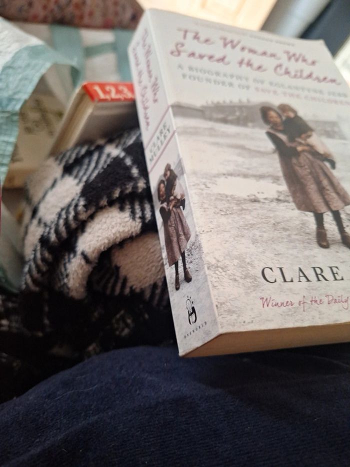 The woman Who saved the children - photo numéro 3