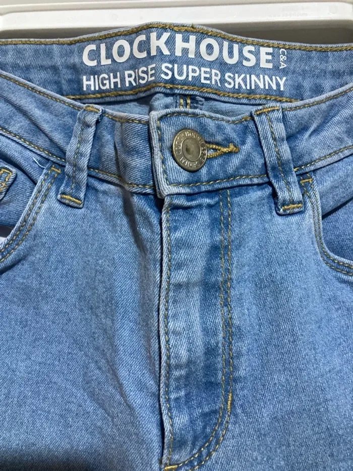 Jean super skinny bleu clair Clockhouse (C&A)Taille 38 - photo numéro 3