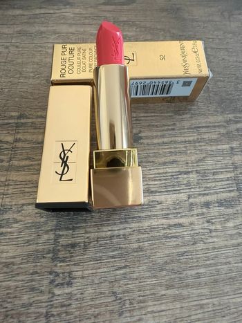 Yves saint Laurent rouge pure couture 52