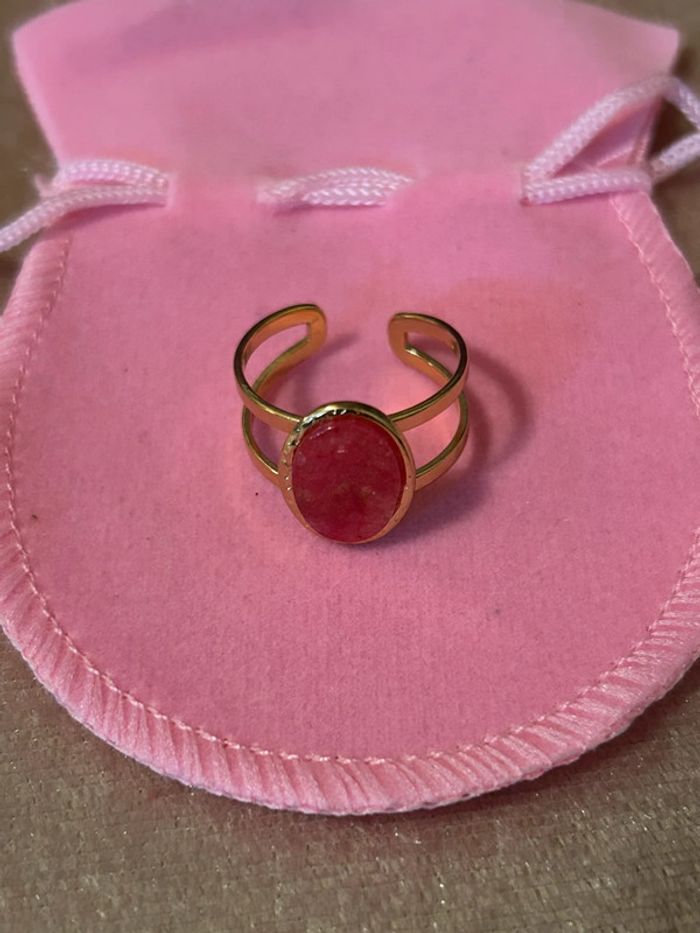 Bague ovale rose • taille ajustable - photo numéro 7