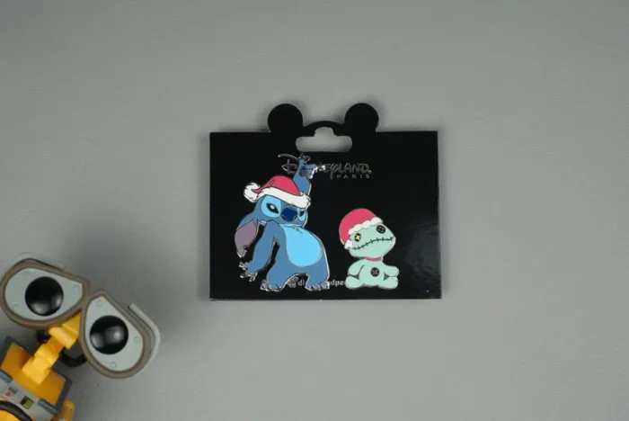 Set de 2 Pin's Stitch et Souillon