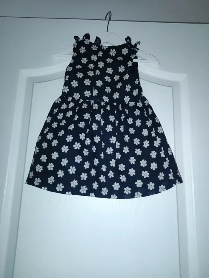 Robe 18 mois - photo numéro 2