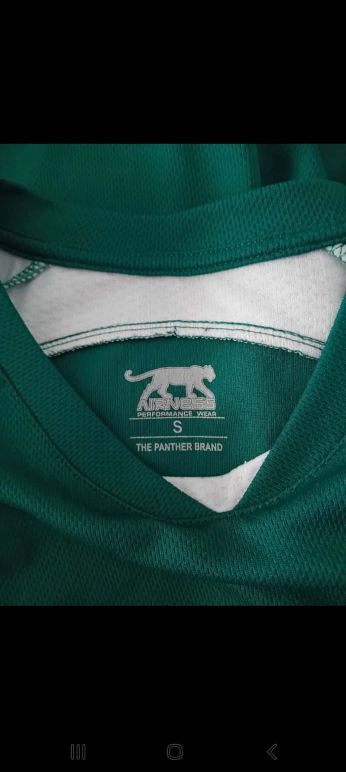 Tee-shirt taille S - photo numéro 8