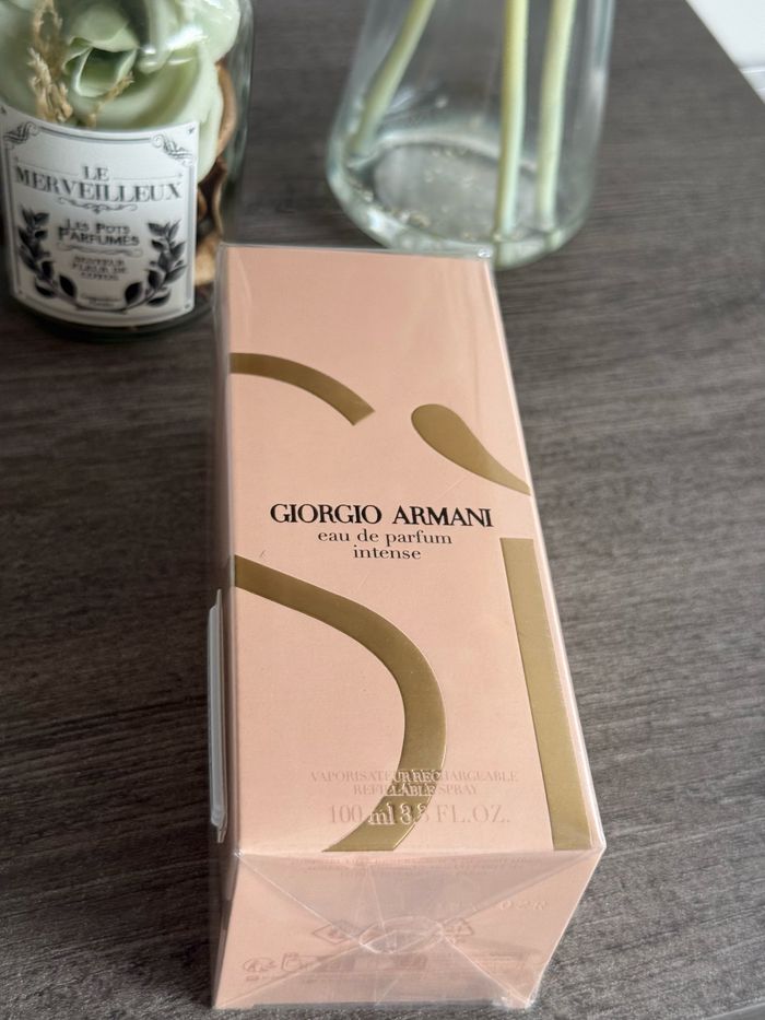 Si de Giorgio armani eau de parfum intense  100ml - photo numéro 4