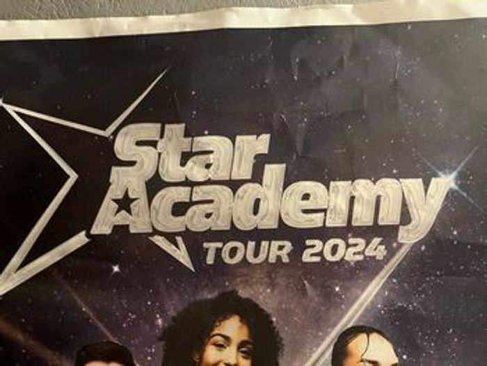 🎤 Poster Star Academy Tour 2024 – Grand format – Signé par tous les académiciens ⭐ - photo numéro 7