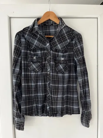 Chemise à carreaux