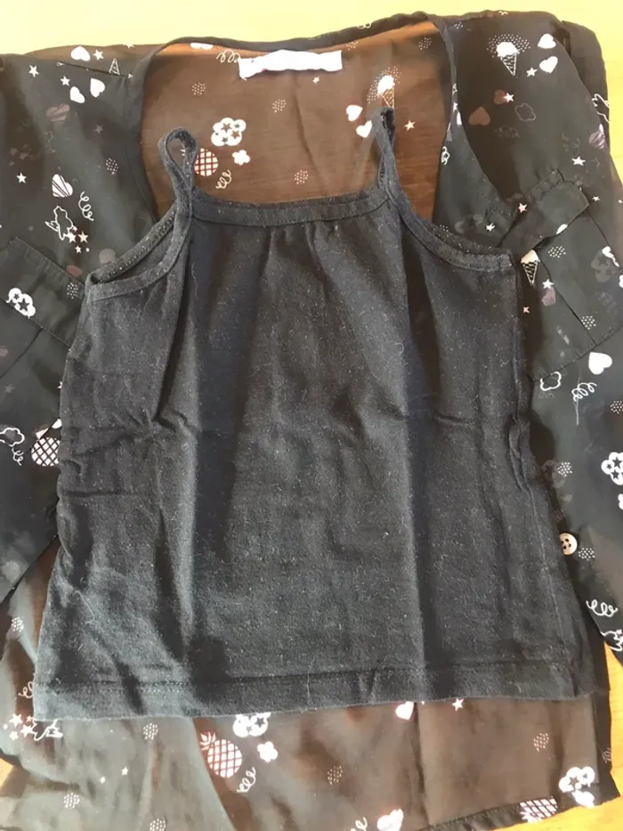 Blouse noire 3 ans - photo numéro 3