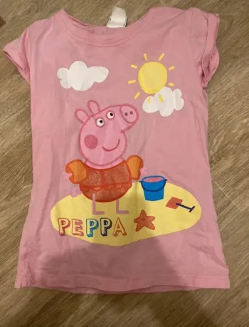 T shirt peppa pig neuf 7 ans jamais porté juste lavé