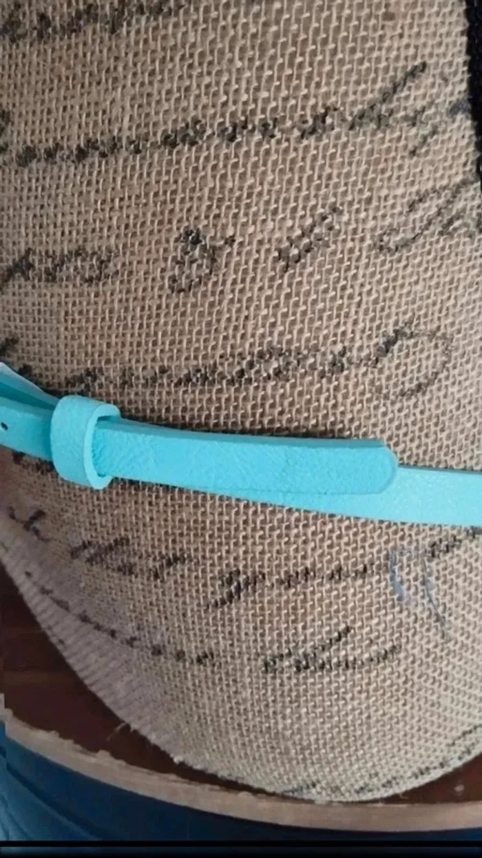 Ceinture fine bleu boucle effet noeud - photo numéro 6