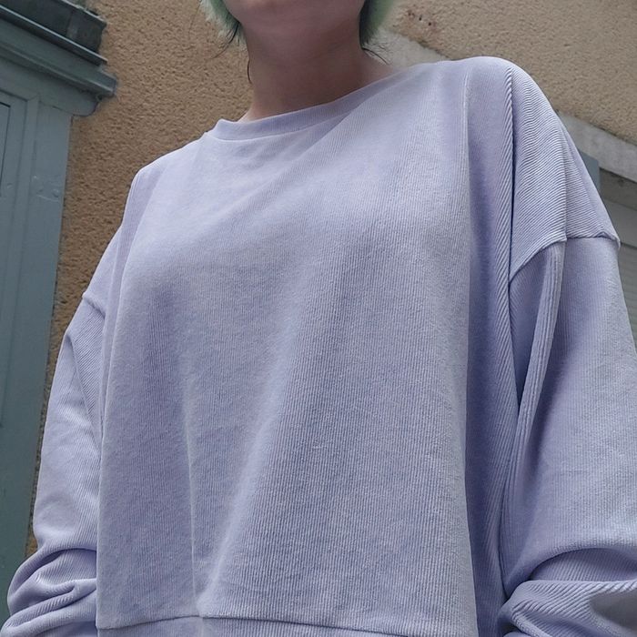 Magnifique pull chill oversize neuf - photo numéro 4